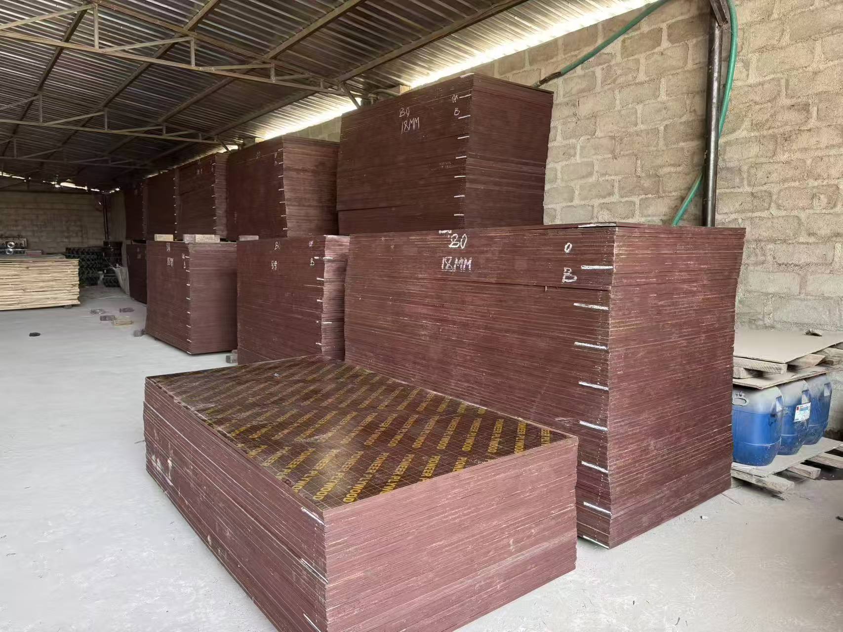 Plywood stock